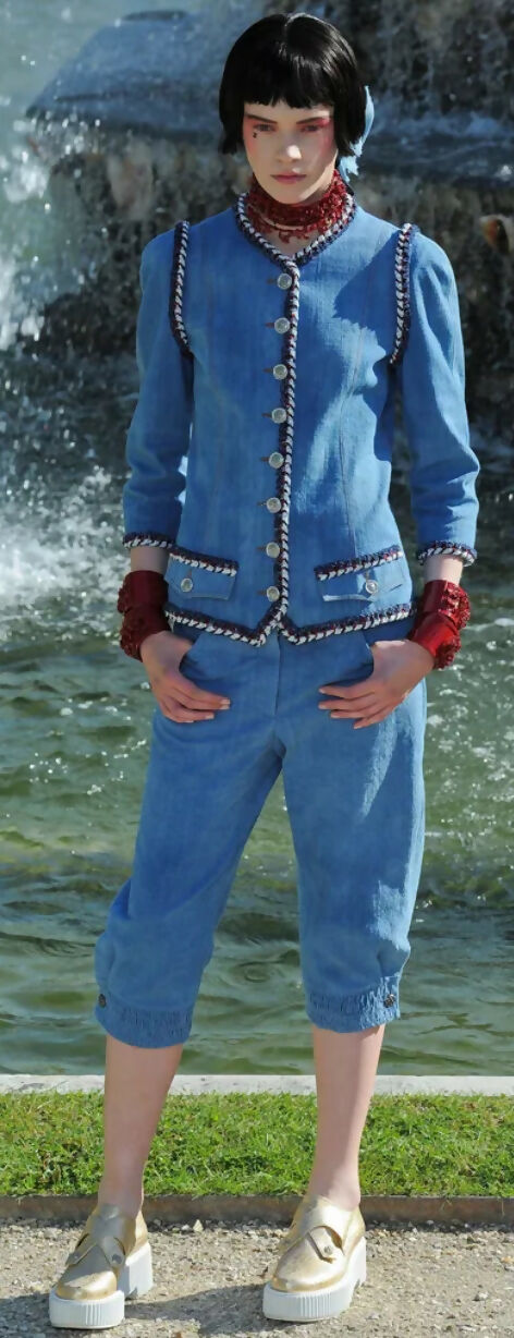 Chanel 13C Paris-Versailles Runway Blue Denim Braided Trim Jacket FR 38