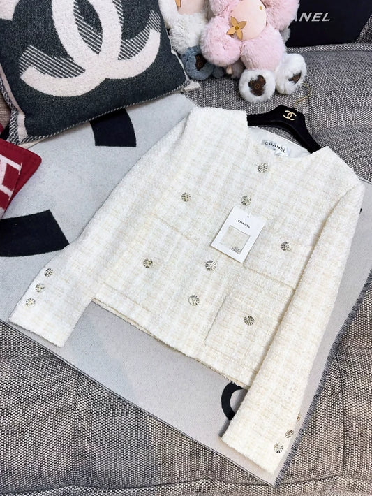 Chanel 23c White tweed Jacket