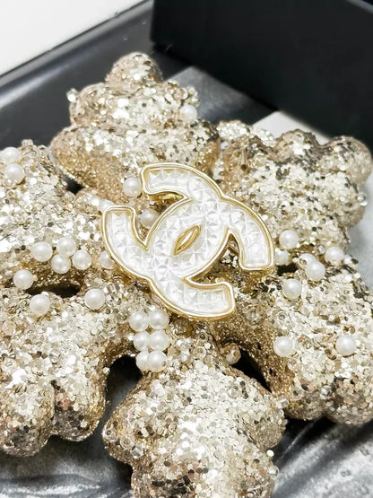 Chanel 24A Gold CC brooch