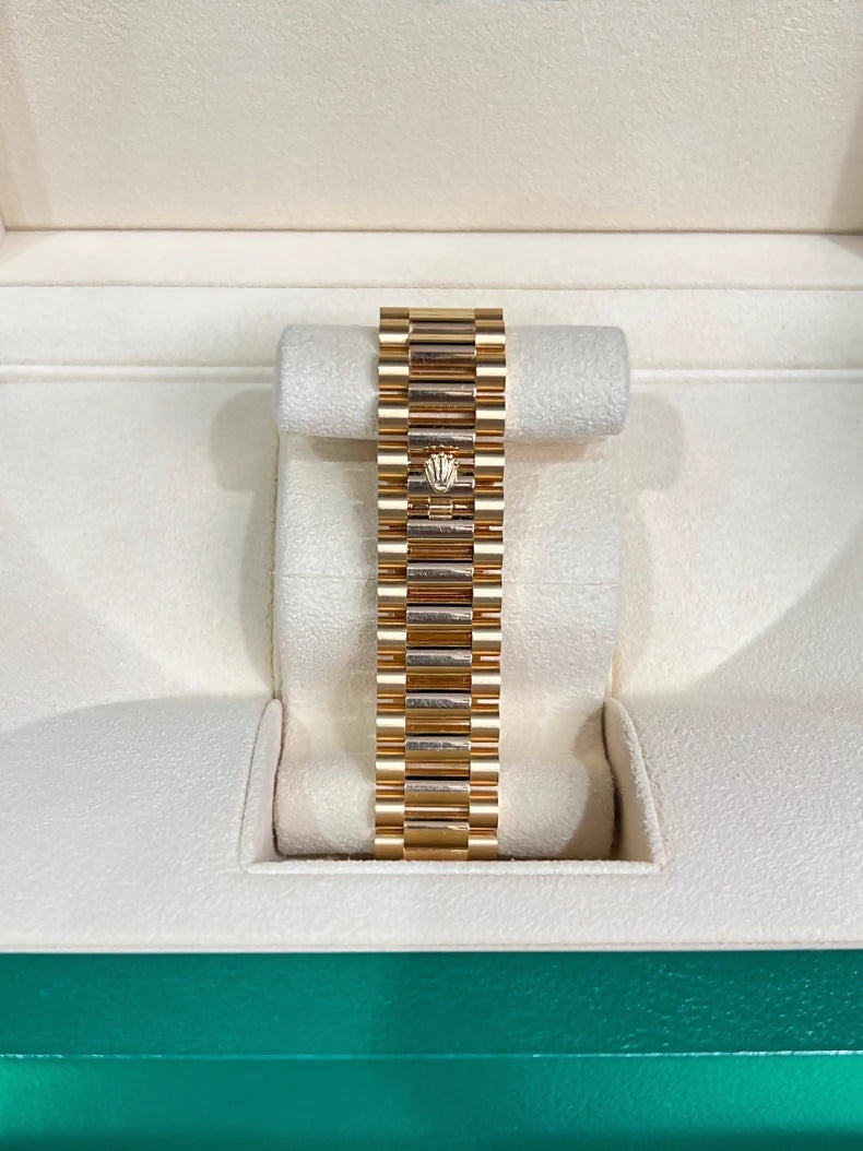 Rolex Day-Date series m228238-0071 18K yellow gold, 40mm diameter, automatic mechanical movement