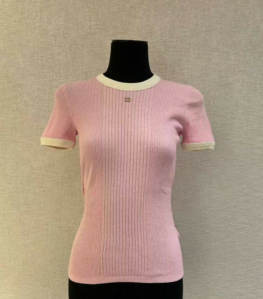 Chanel 25M White & Pink Cotton CC Ribbed Logo Shirt Size 36