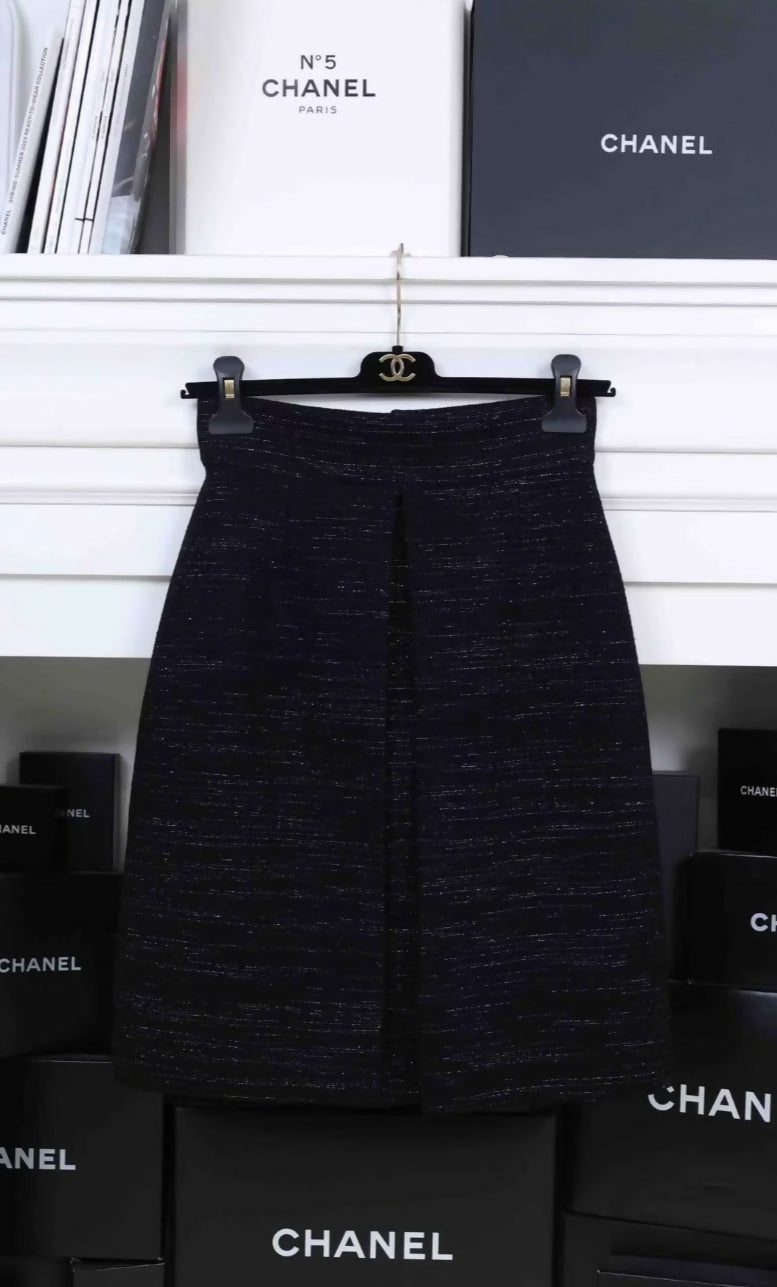 Chanel 2009 black jacket and skirt set