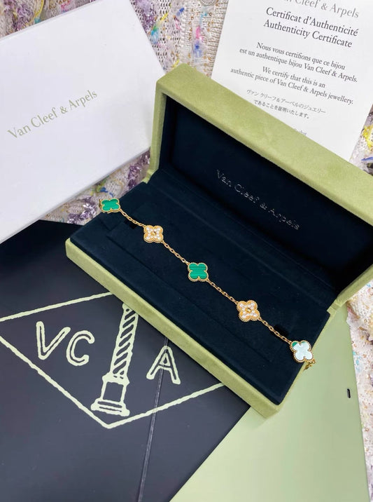 Van Cleef & Arpels Van Cleef & Arpels 50th Anniversary Limited Edition - Bracelet High Jewellery - Used fashion item from Wararni