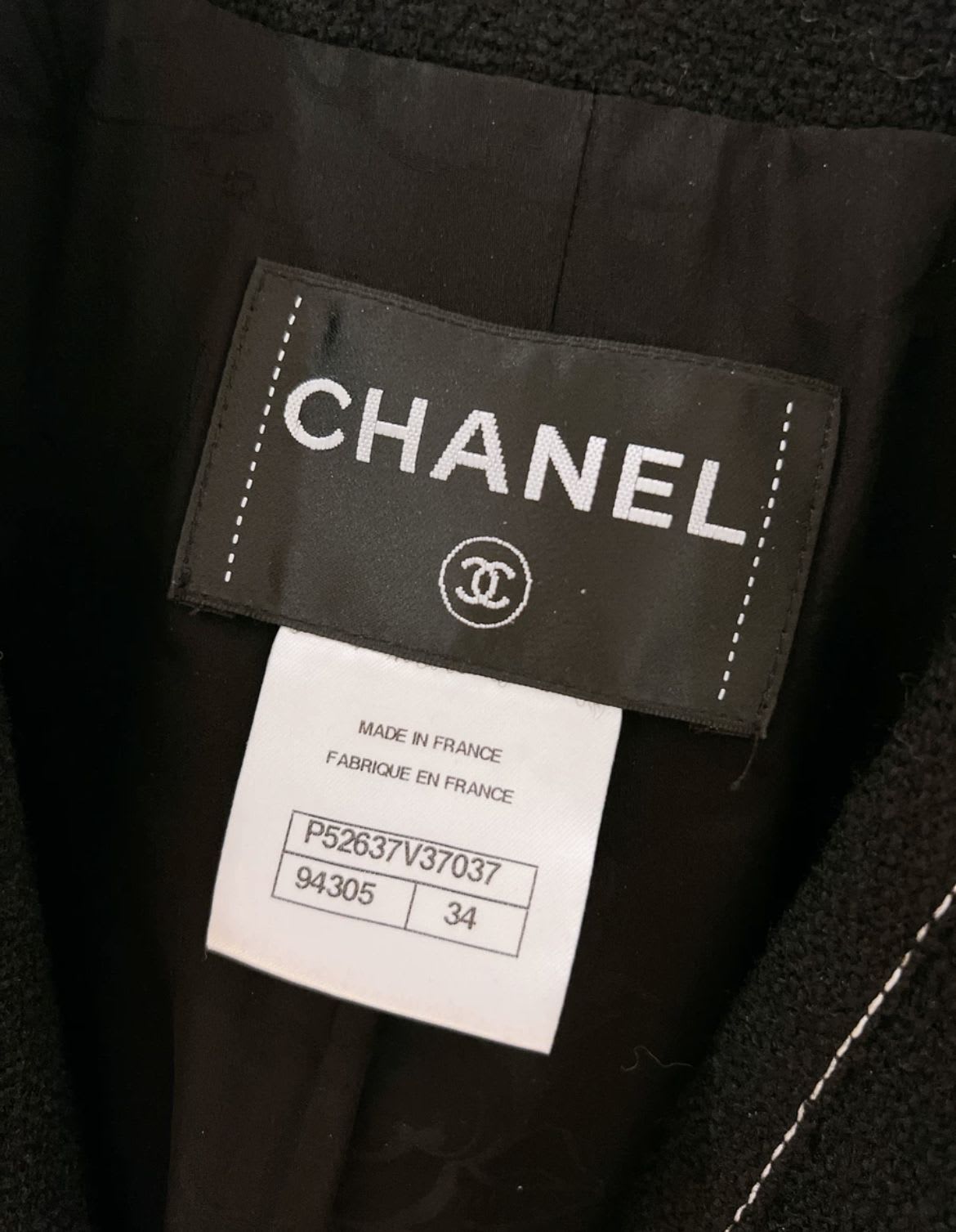 Chanel AW15 black jacket four-pocket tweed suit