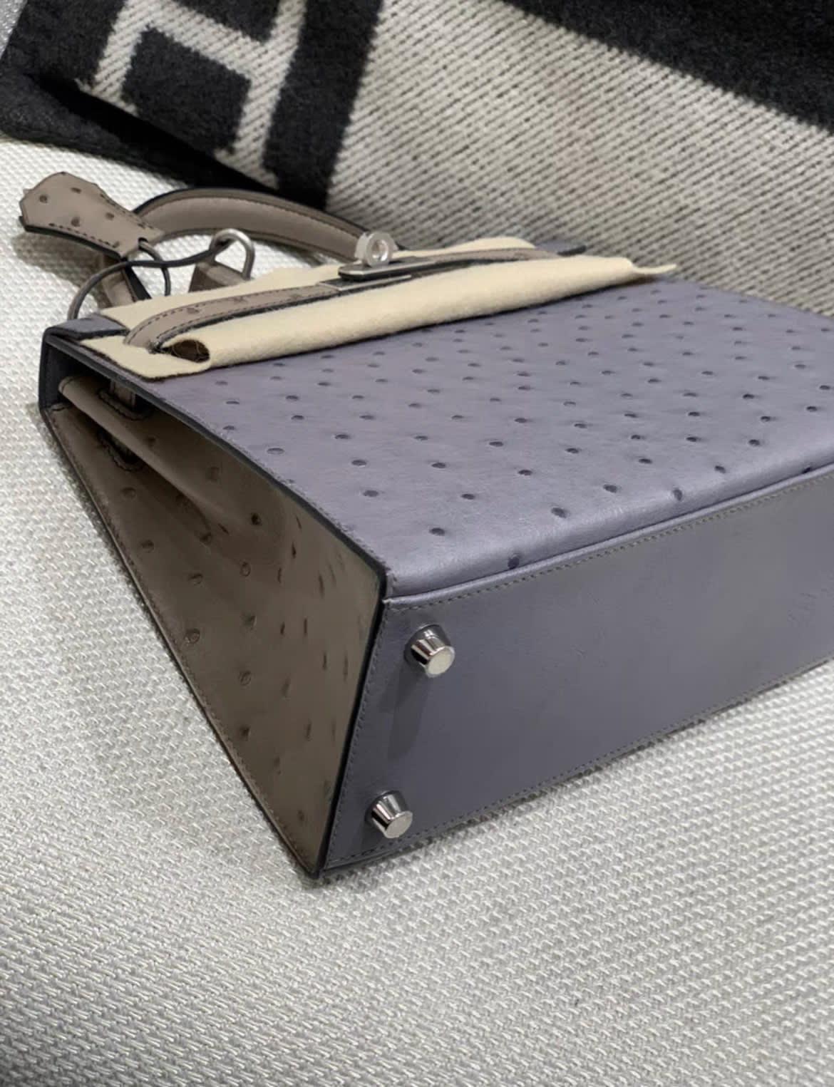 Hermès Kelly Sellier 25 Horseshoe Stamp (HSS), Bi-Color: Gris