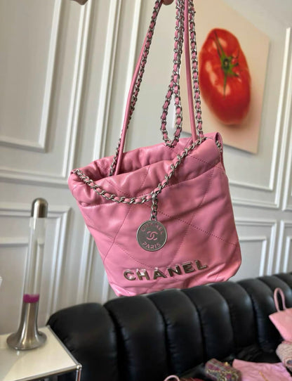 CHANEL Chanel Mini 22 Bag Pink Calfskin Silver Hardware - Mini Crossbody Bag - Vintage fashion from Wararni