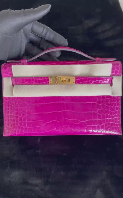 HERMÈS MINI KELLY POCHETTE ROSE SCHEHERAZADE SHINY ALLIGATOR GOLD HARDWARE