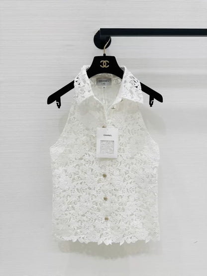 Chanel 26c new white lace cutout top, F36