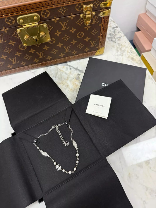 Chanel 25S double c rhinestone pearl feather necklace