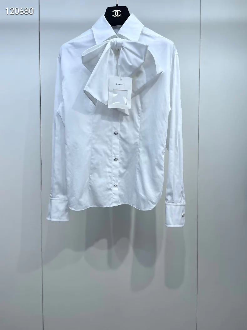 Chanel 25K white bow-tie shirt