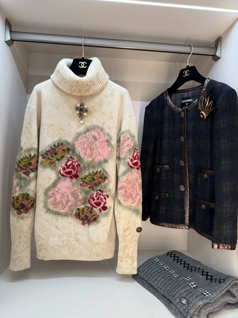 Chanel 12A wool turtleneck sweater