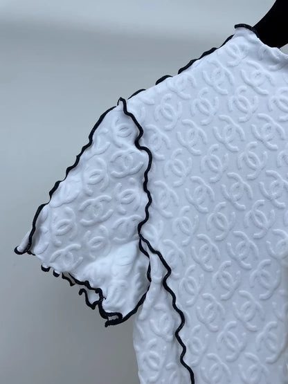 Chanel 25s white & black T-shirt