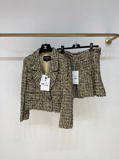 Chanel 22P Yellow and Black Tweed Jacket