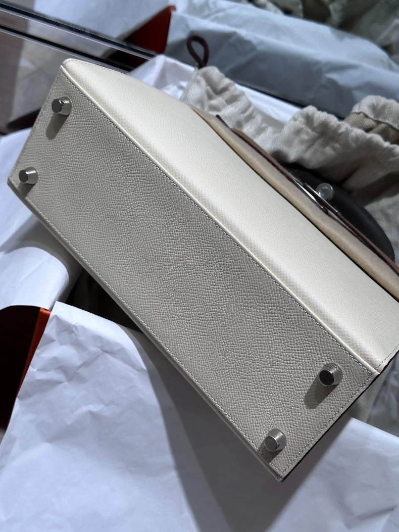 Hermès Kelly Sellier 25 Tri-Color Nata, Gris Meyer and Chai Epsom Palladium Hardware
