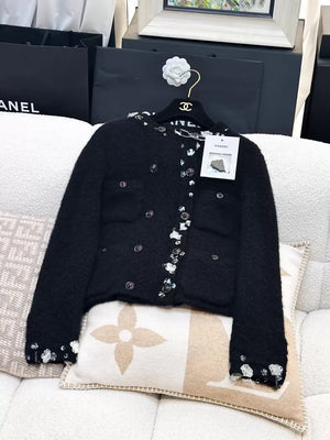 Chanel 22B black & white cashmere cardigan