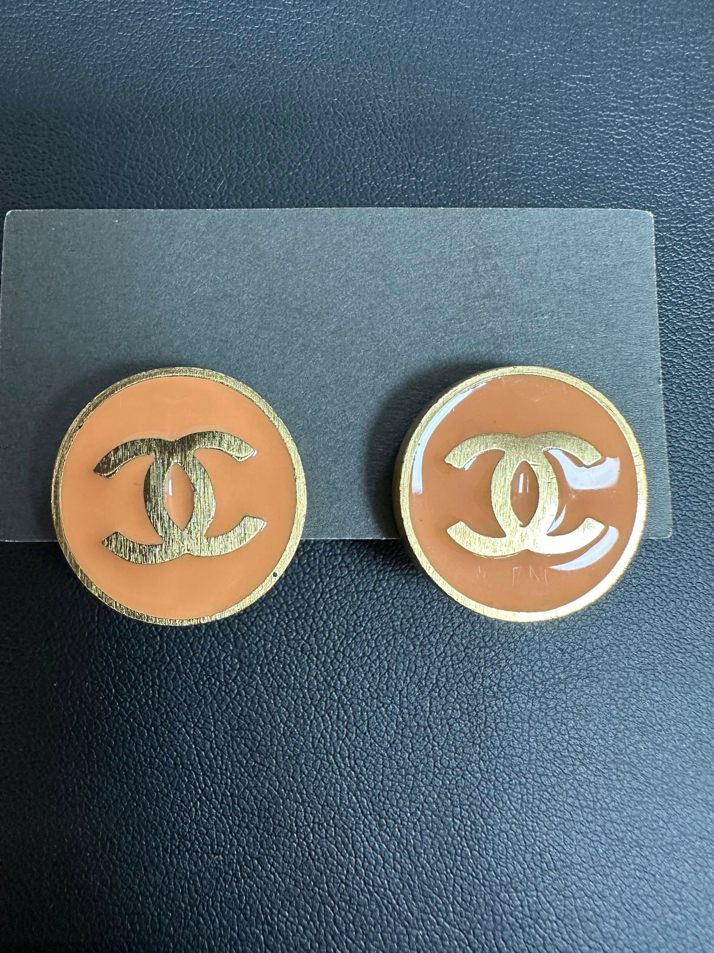 Chanel Vintage Metal Orange Round CC Clip-on Earrings