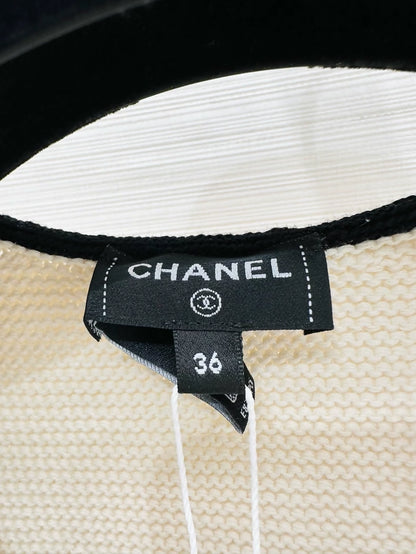 Chanel 26S beige knit top