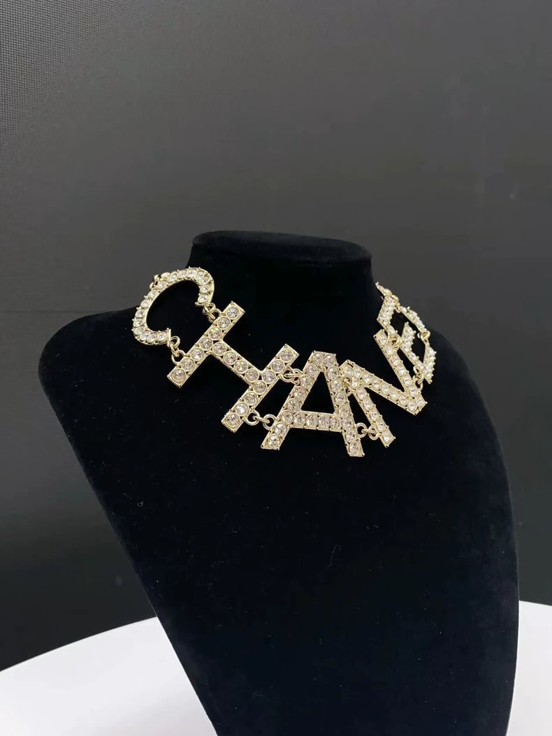 Chanel 19S signature rhinestone necklace