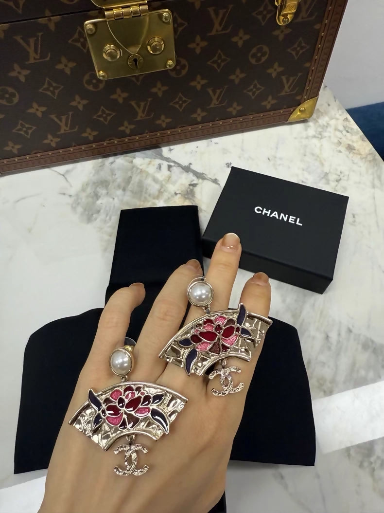Chanel 25A Métiers d'Art Pearl Camellia Petal Glass Fan with Double C Pendant and Rhinestone Earrings
