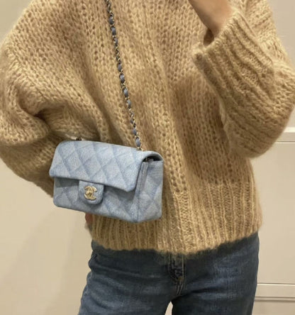 Chanel 22 denim small cf