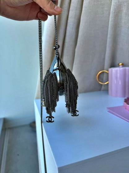 Chanel Vintage FW 2007 Runway Chain Shell Minaudiere.