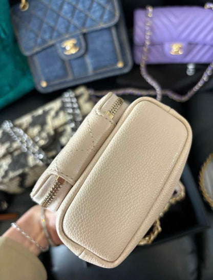 CHANEL 22B MINI BUCKET BAG WITH CHAIN