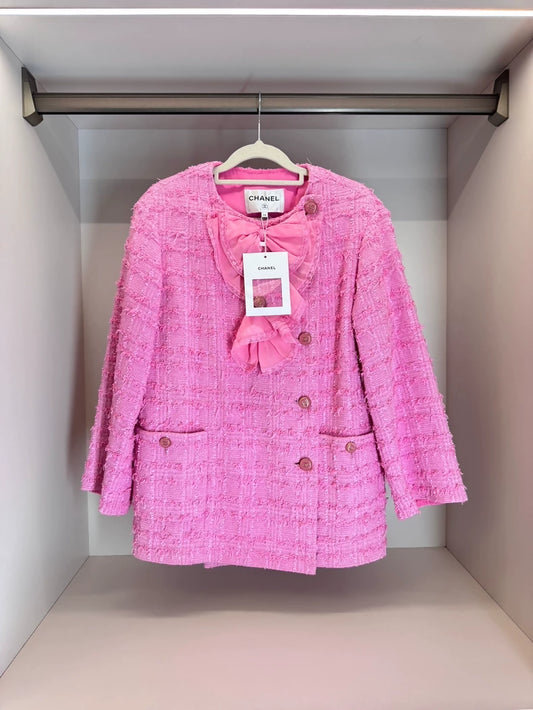 Chanel 23C pink bow tweed jacket