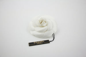 Chanel Vintage 81-85 White Silk Camellia Brooch