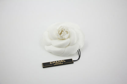 Chanel Vintage 81-85 White Silk Camellia Brooch