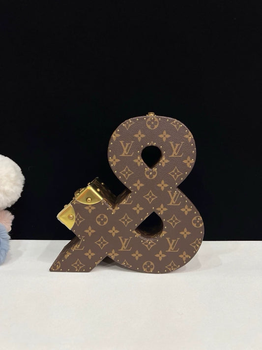 Louis Vuitton Letter Trunk 
bag