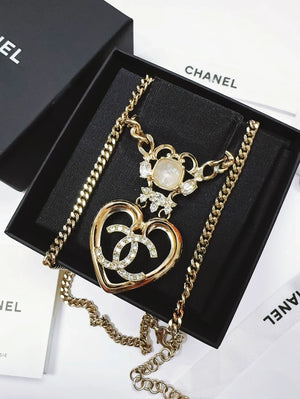 Chanel 23C light gold necklace
