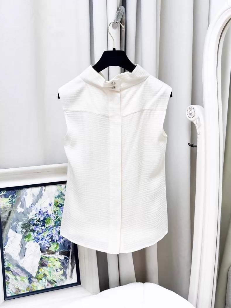 Chanel 13k off-white silk top