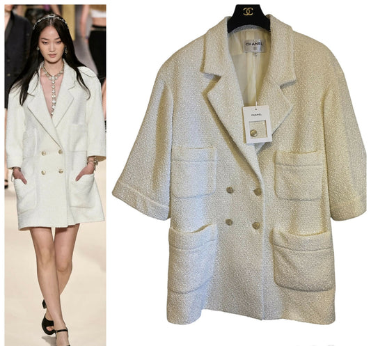 Chanel NWT 22S Runway Ecru Tweed Boucle Coat Jacket FR 42