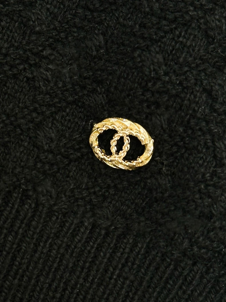 Chanel 23B black cashmere top