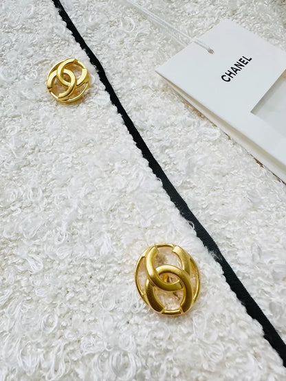 Chanel 26S white cardigan gold cc logo buttons