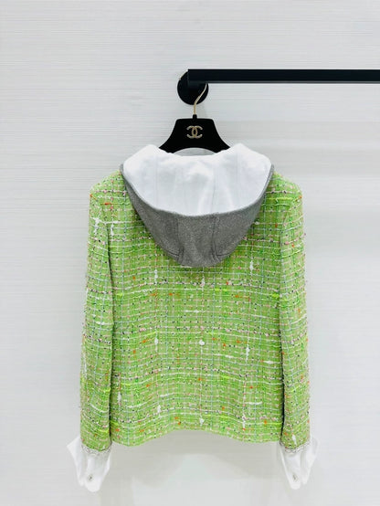 Chanel 25C jacket in green tweed