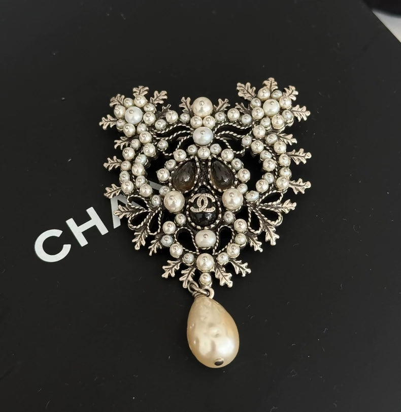Chanel 15A Heavy Pearl Brooch