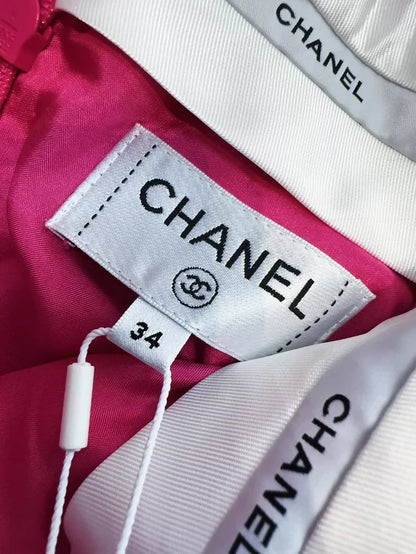 Chanel 21C Fuchsia Tweed Mini Skirt