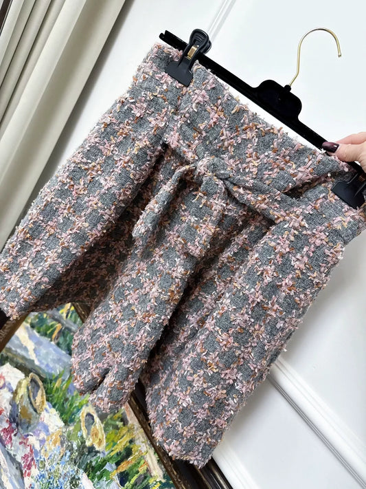Chanel 22K pink gray tweed bow shorts
