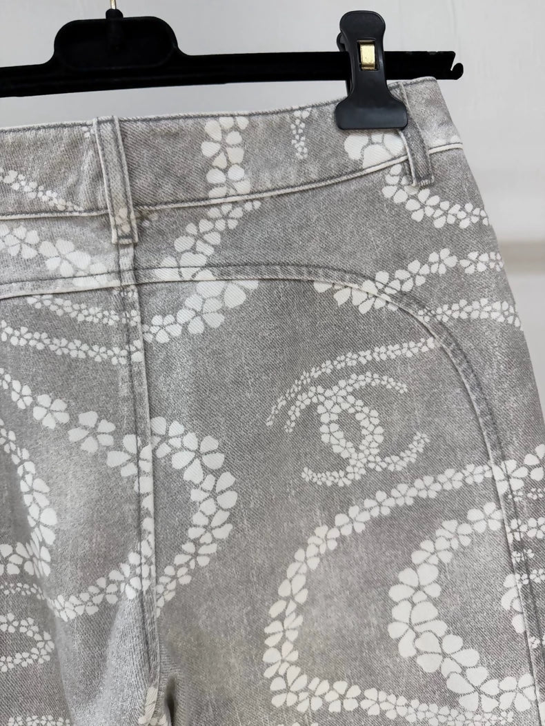 Chanel 25M Coco Beach series light grey jeans