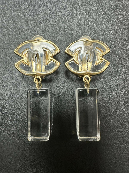 Chanel Vintage 01P Acrylic Rectangular Ice Cube Dangle Clip-on Earrings