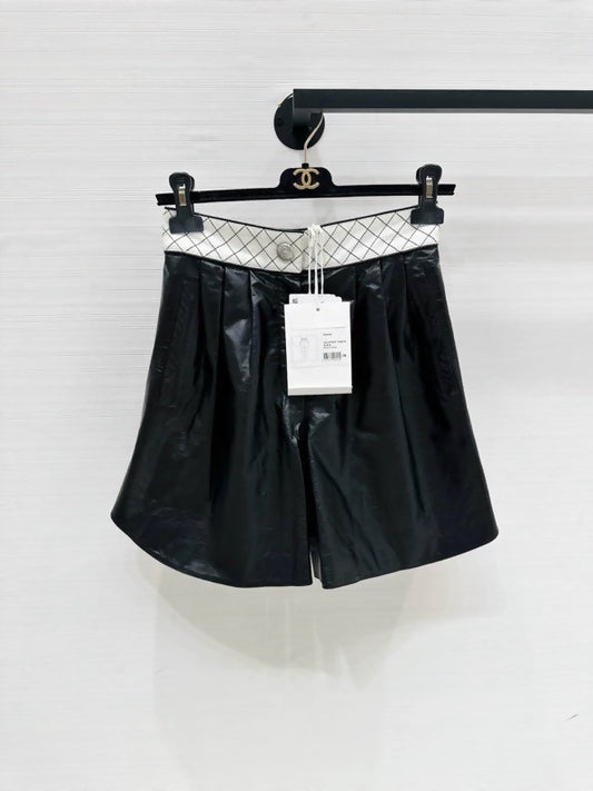 Chanel 23C black and white lambskin leather high-waisted shorts