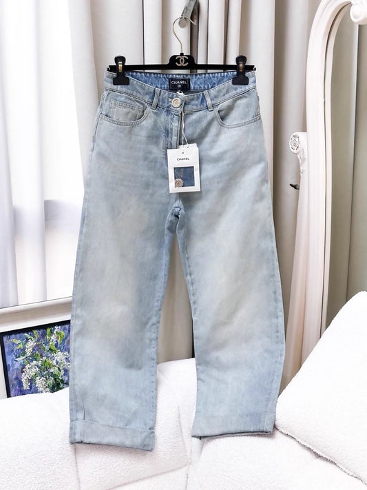 Chanel 24K Fall/Winter denim jeans