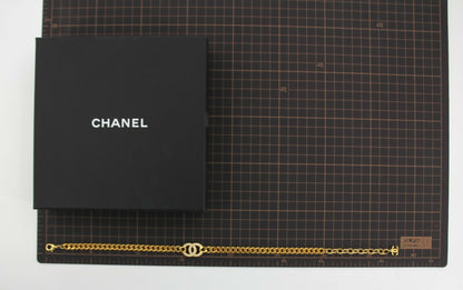 Chanel F22A Metal Rhinestone CC Gold Chunky Chain Short Necklace