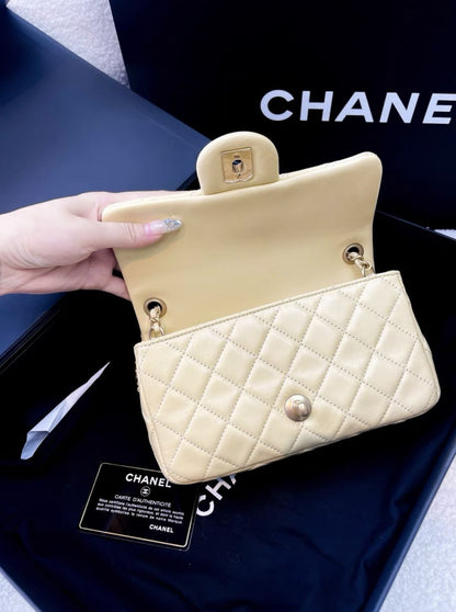 Chanel yellow leather flap bag