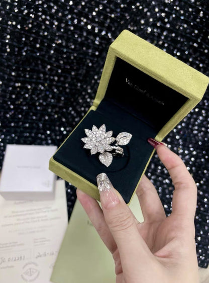 Van Cleef & Arpels Lotus Full Diamond High Jewelery Ring