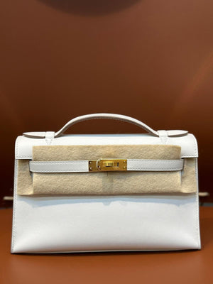 Hermes Kelly pochette Gris Pale Swift Gold hardware