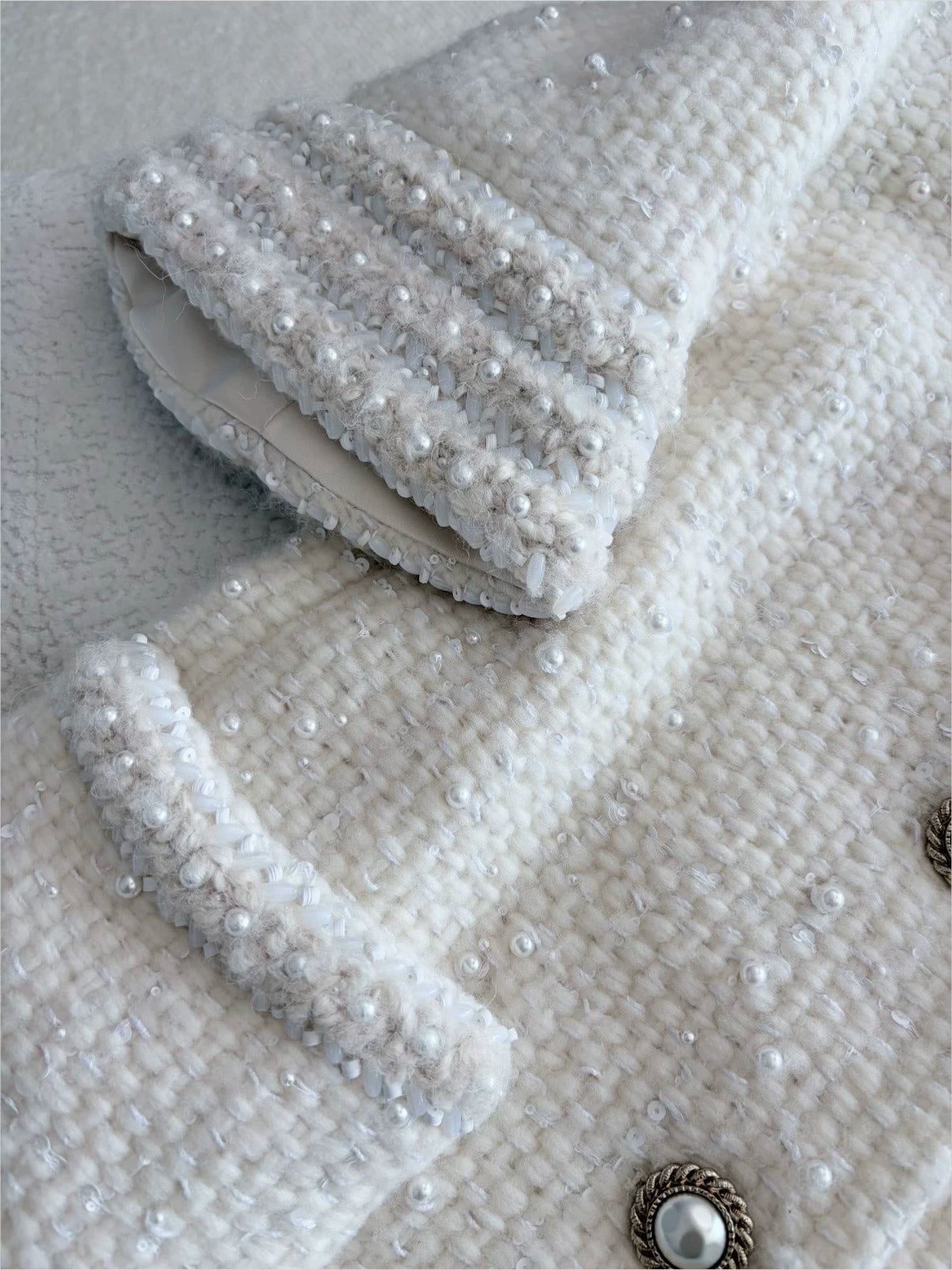 Chanel 18A Off-white Tweed Jacket