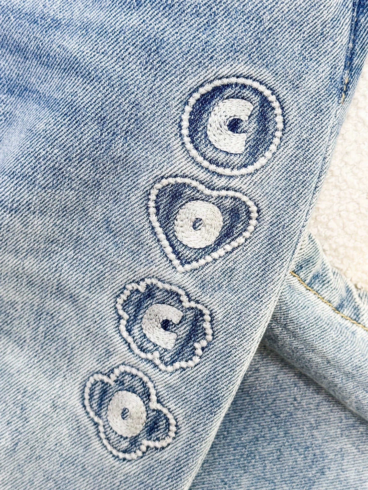 Chanel 25M light blue jeans
