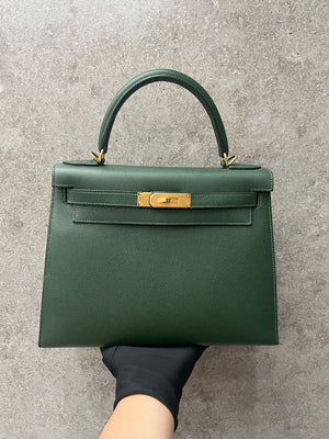 Hermes Kelly 28 Verso Vert Anglais / Paon Epsom Gold hardware